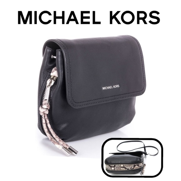 Michael Kors Handbags - NWT Michael Kors small Isabel crossbody